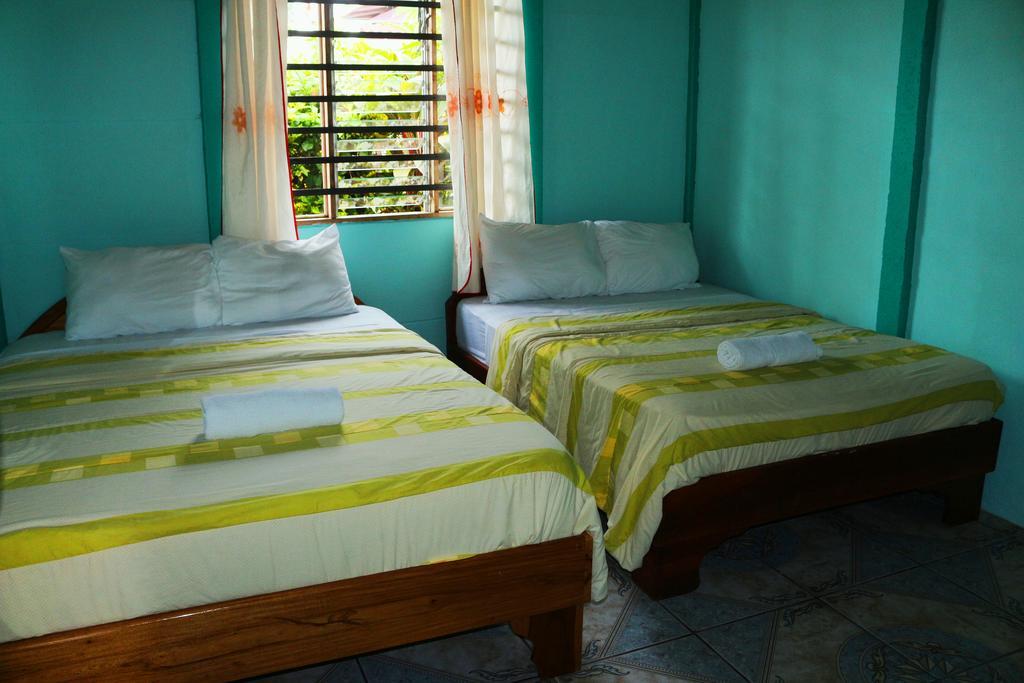 Hotel Las Flores Fortuna La Fortuna Zewnętrze zdjęcie