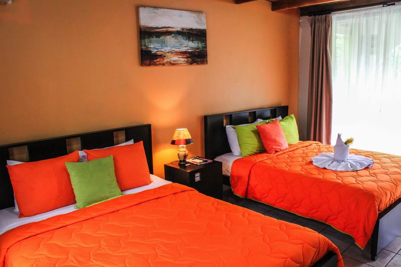 Hotel Las Flores Fortuna La Fortuna Zewnętrze zdjęcie