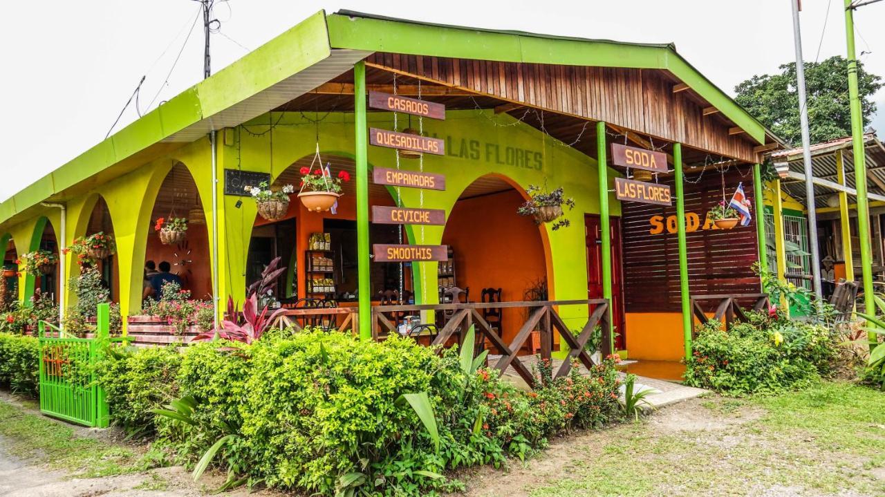 Hotel Las Flores Fortuna La Fortuna Zewnętrze zdjęcie